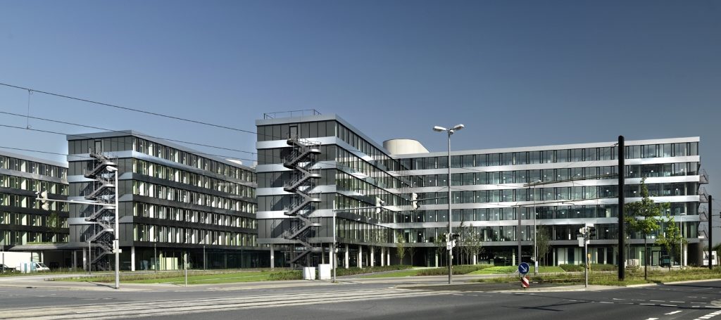 Gebäude Versicherung Verwaltungsgebäude Hannover